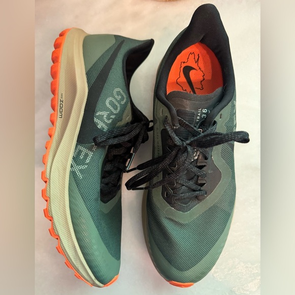 Nike Air Zoom Pegasus 36 Trail Gore-Tex Men's Size 8.5 - Picture 2 of 6